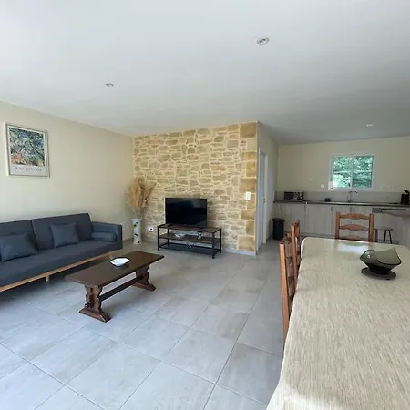 Les Pins*calme*confort*piscine